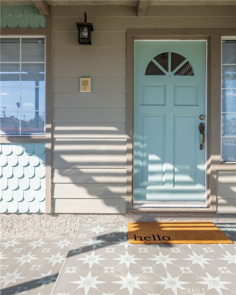 1917 Warfield Avenue A