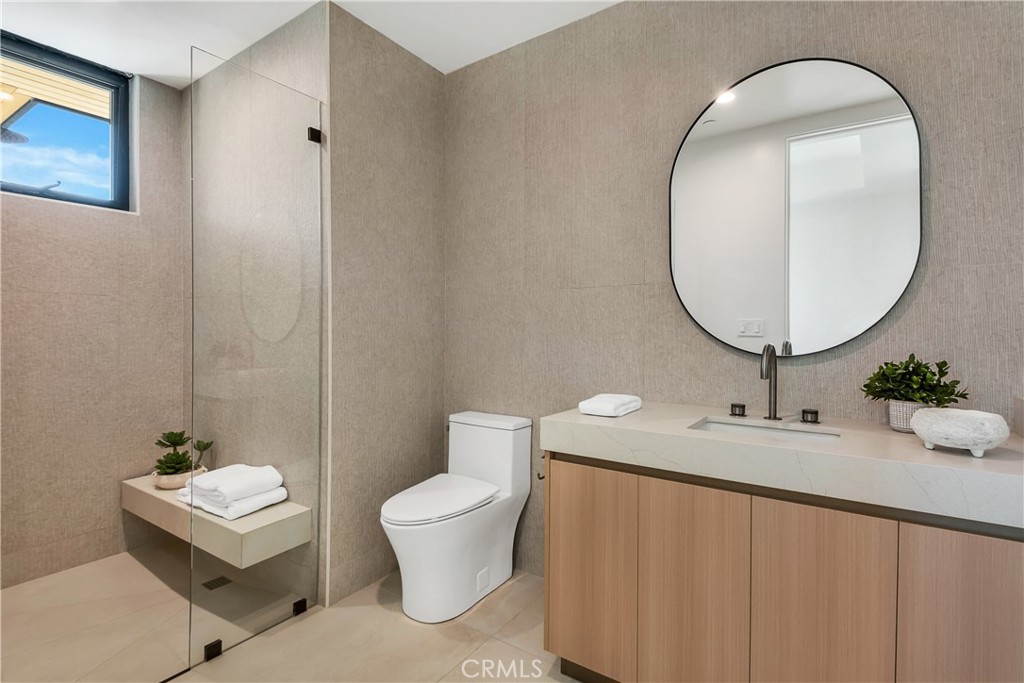 412 S Francisca Avenue