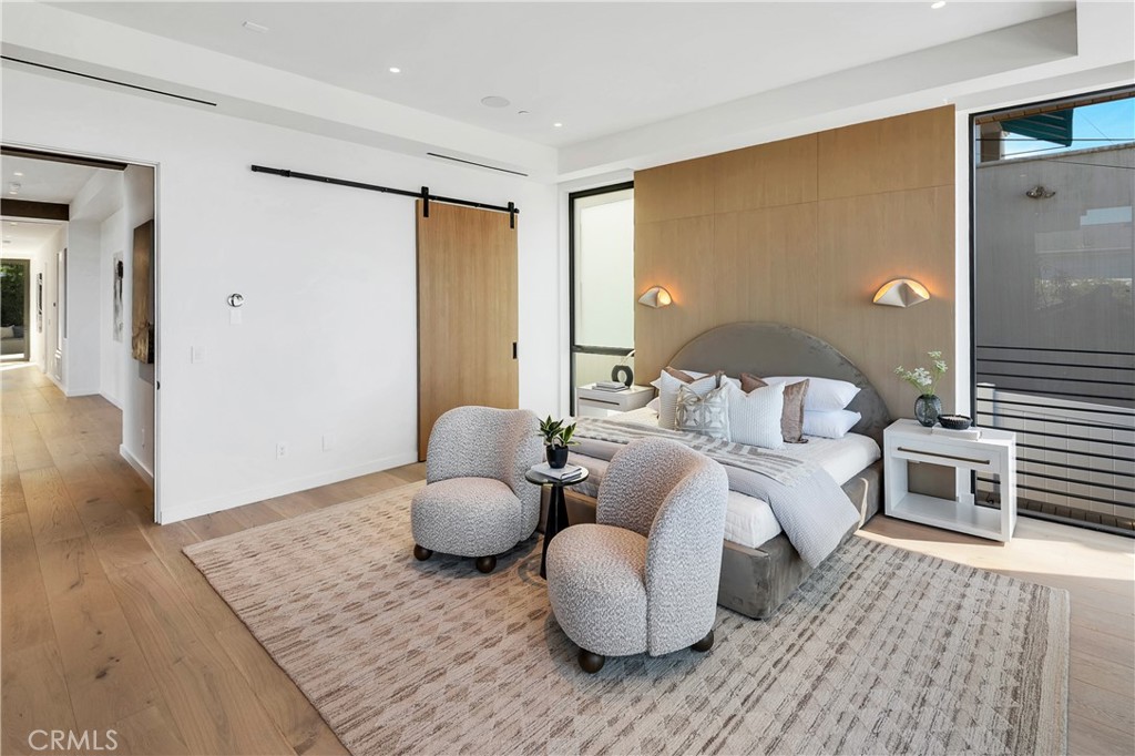 412 S Francisca Avenue