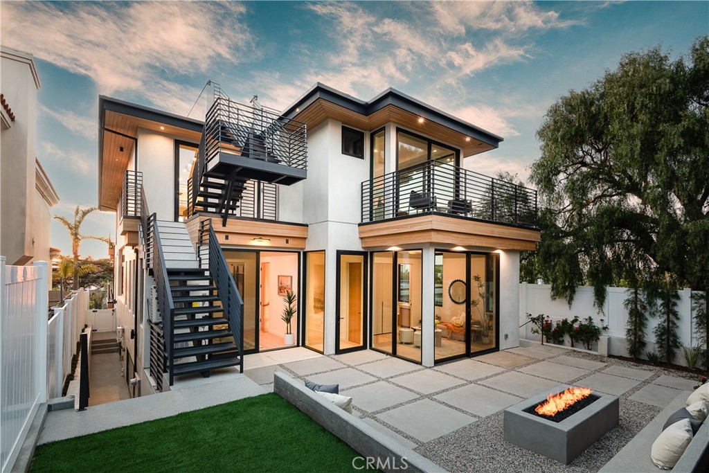 412 S Francisca Avenue