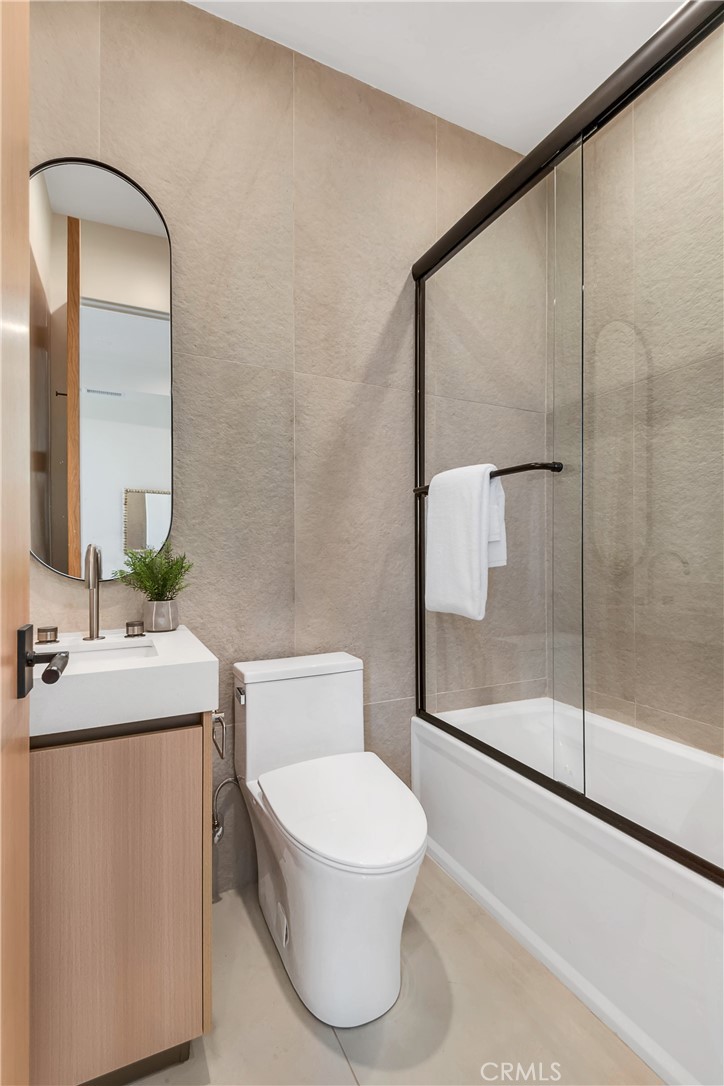 412 S Francisca Avenue