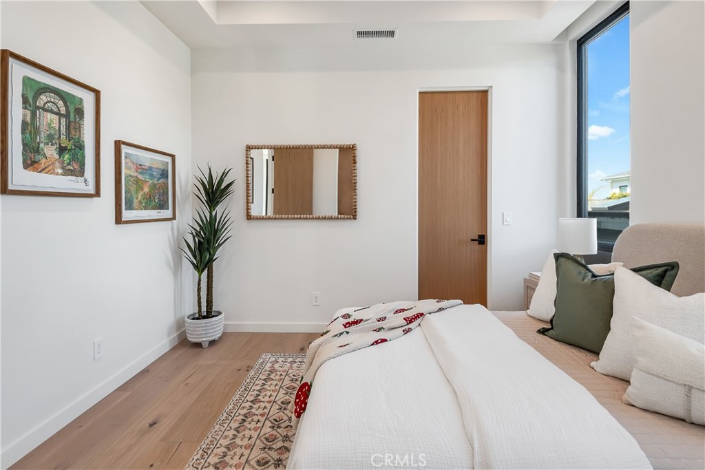 412 S Francisca Avenue