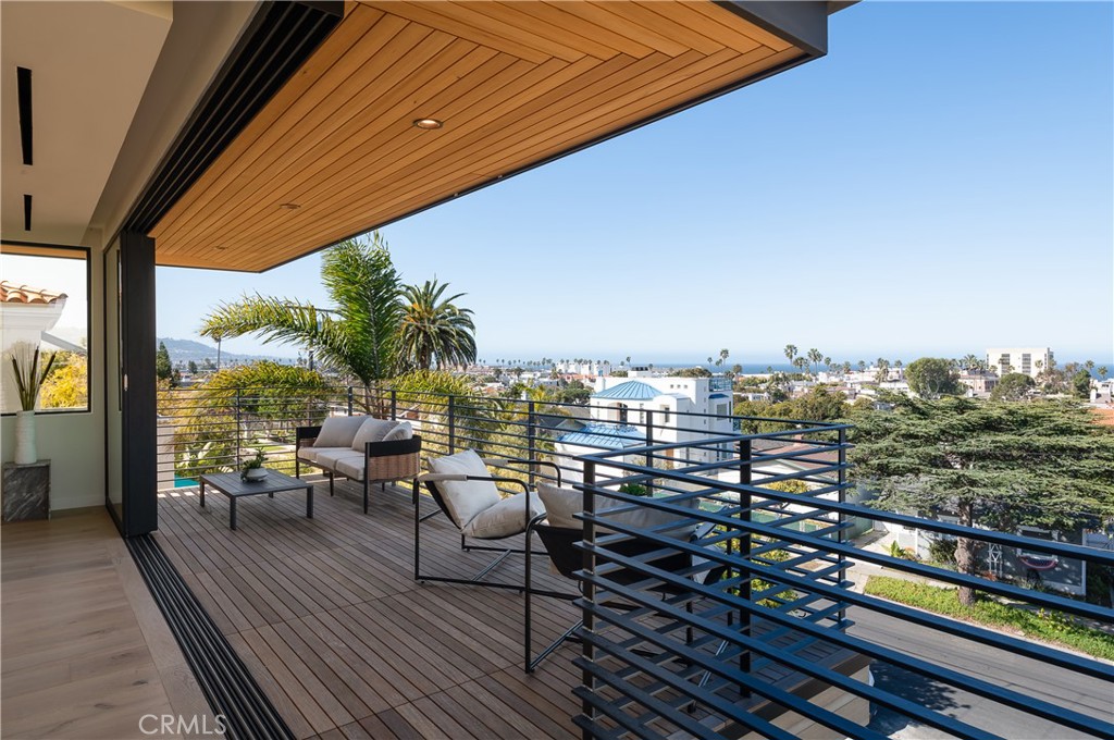 412 S Francisca Avenue