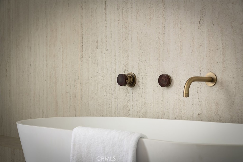 412 S Francisca Avenue