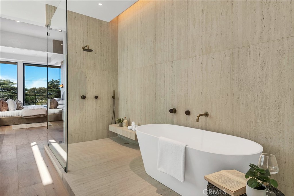 412 S Francisca Avenue