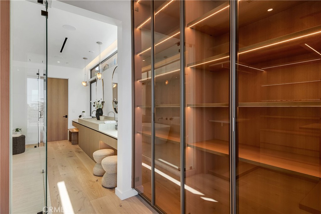 412 S Francisca Avenue