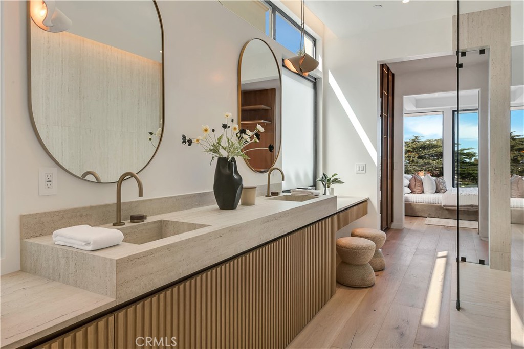 412 S Francisca Avenue