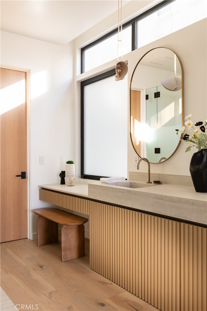 412 S Francisca Avenue