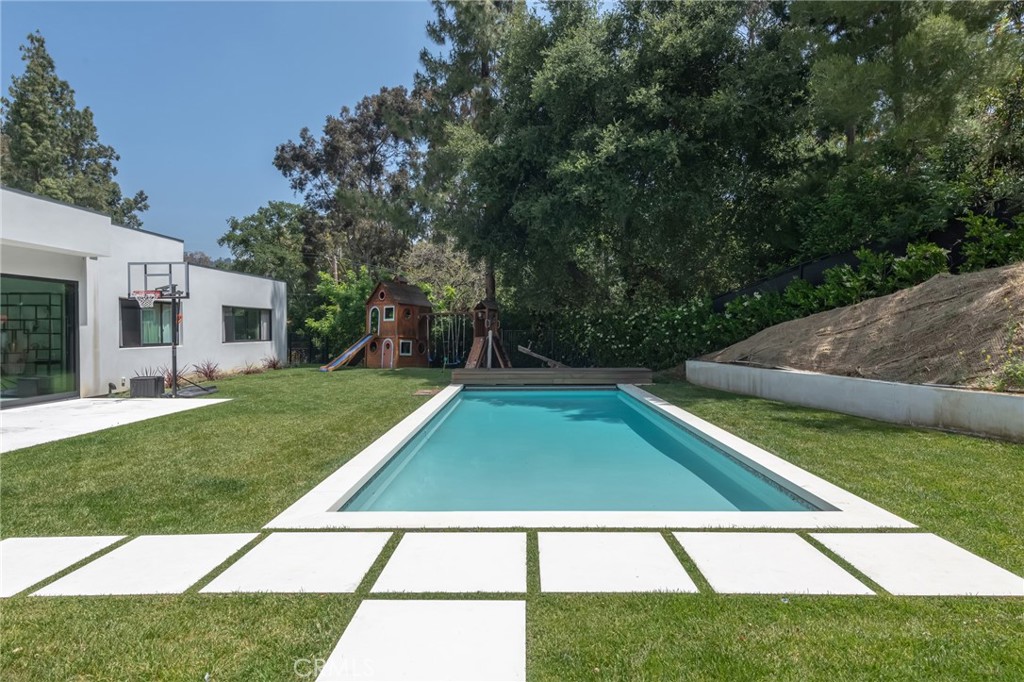 9924 Liebe Drive