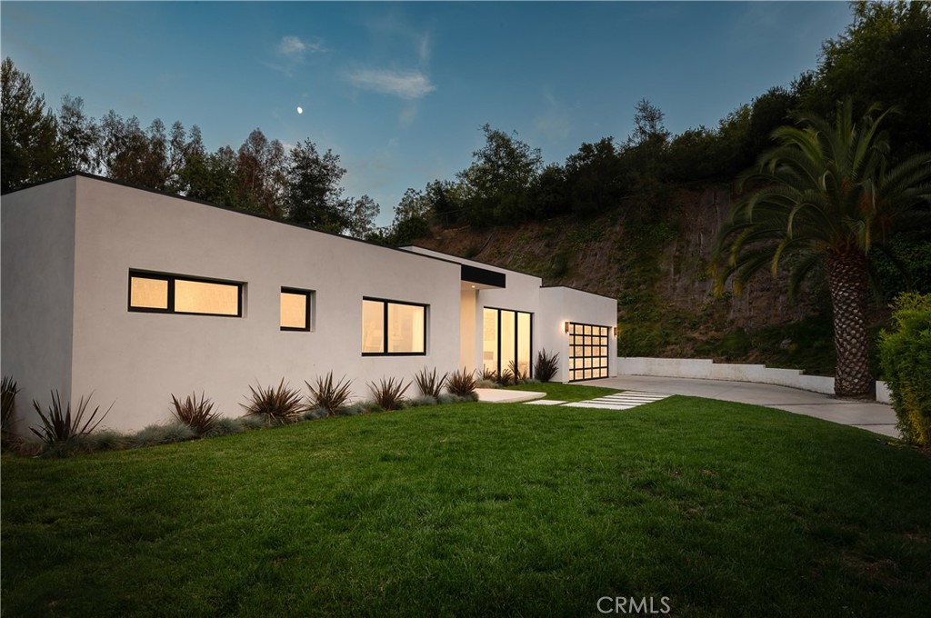9924 Liebe Drive