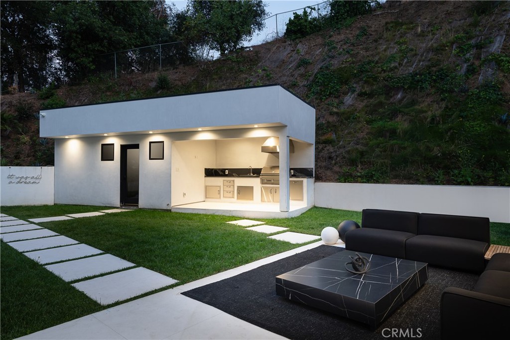 9924 Liebe Drive