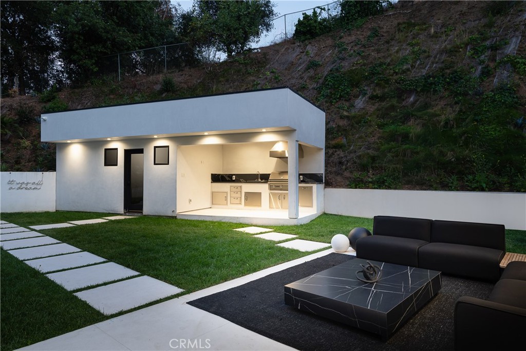9924 Liebe Drive