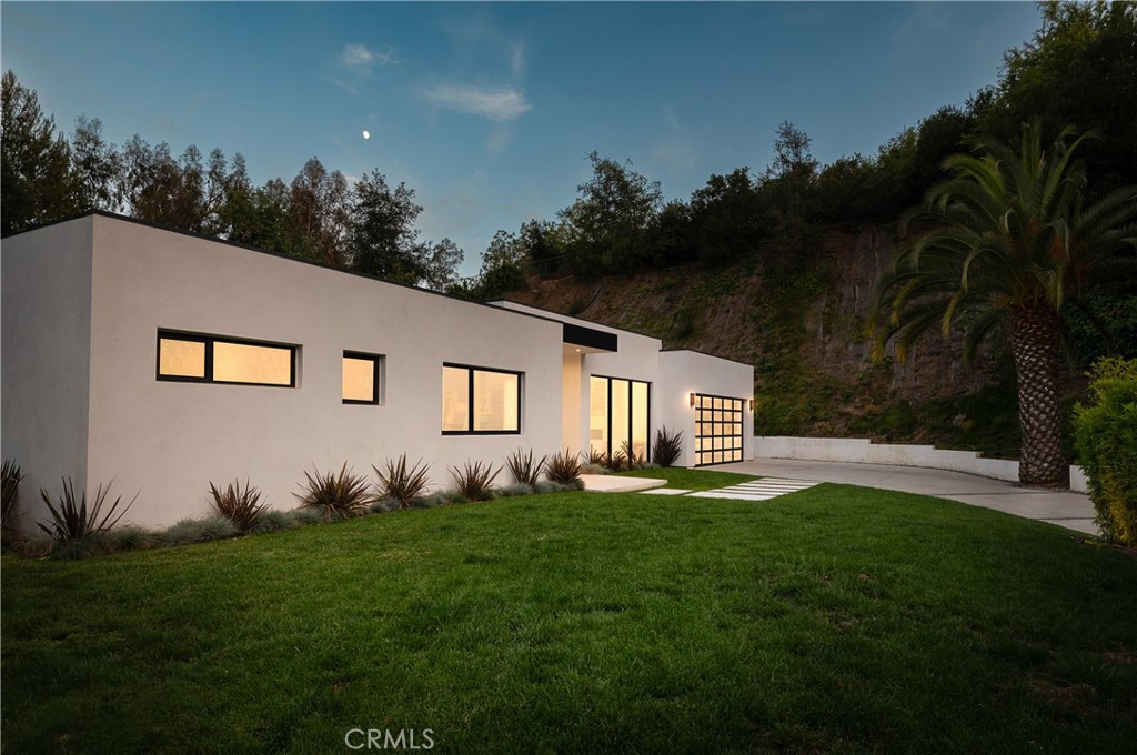 9924 Liebe Drive