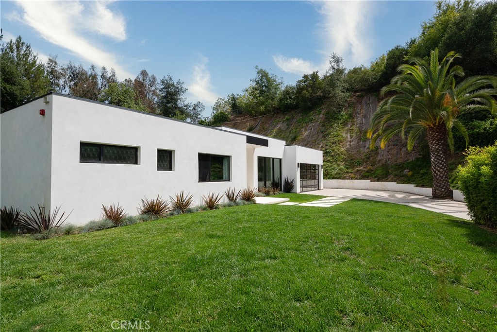 9924 Liebe Drive