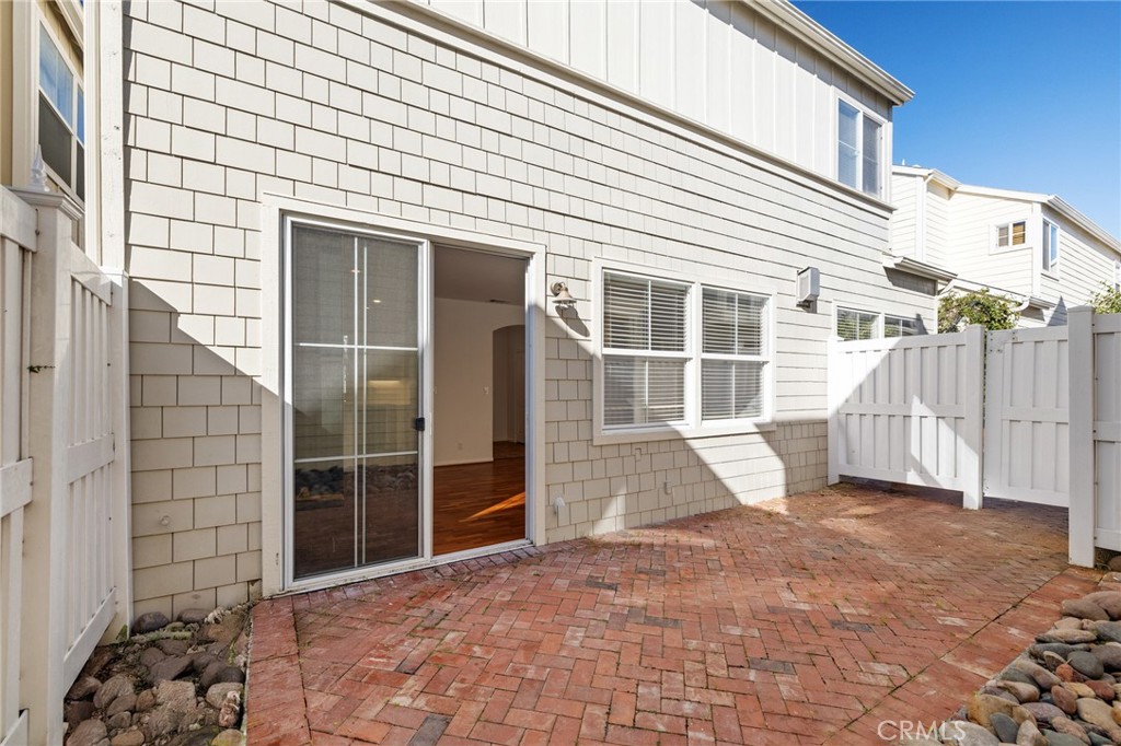 1800 S Pacific Coast Highway 59