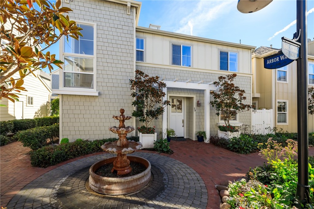 1800 S Pacific Coast Highway 59