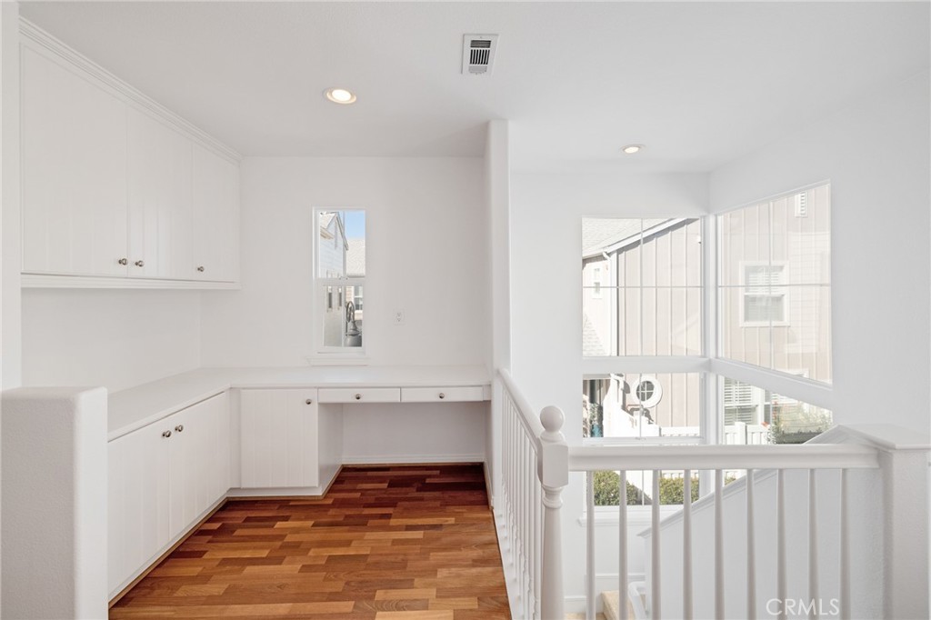 1800 S Pacific Coast Highway 59