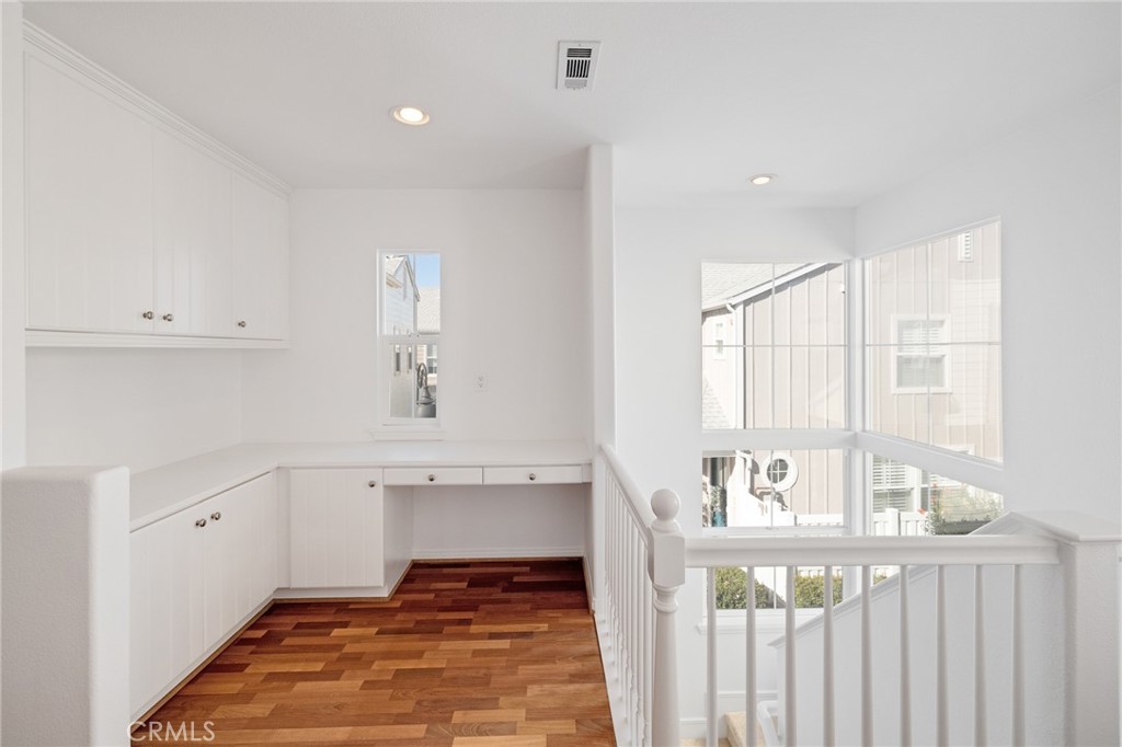 1800 S Pacific Coast Highway 59