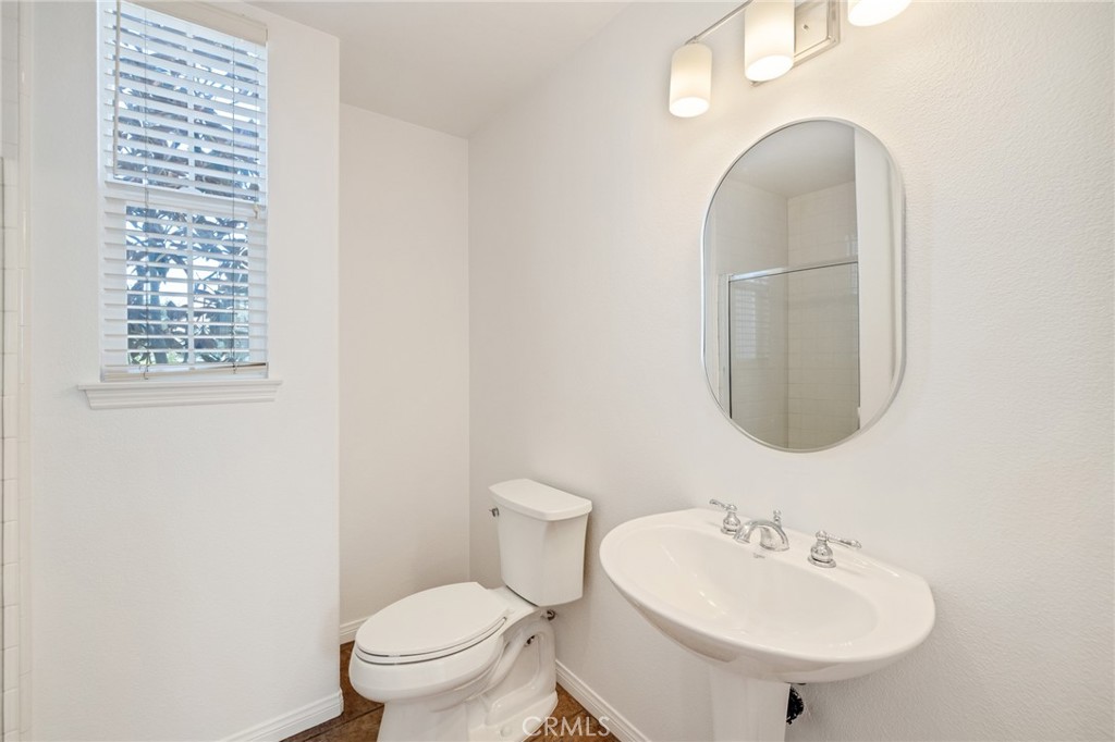 1800 S Pacific Coast Highway 59