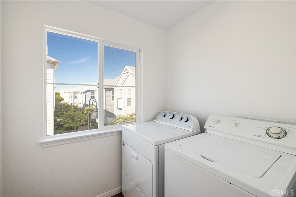 1800 S Pacific Coast Highway 59