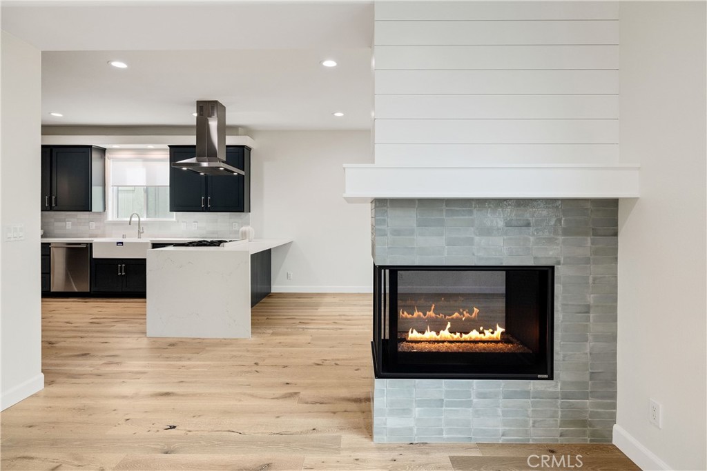 1707 Marshallfield A