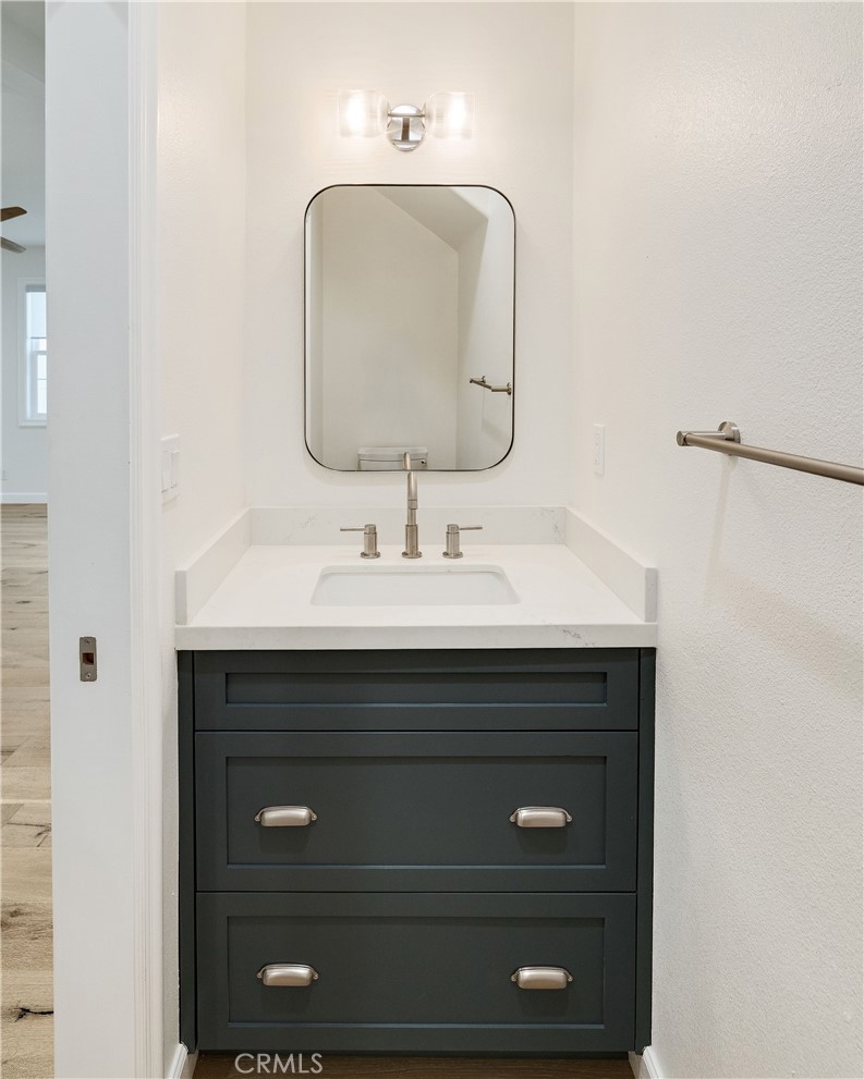 1707 Marshallfield A