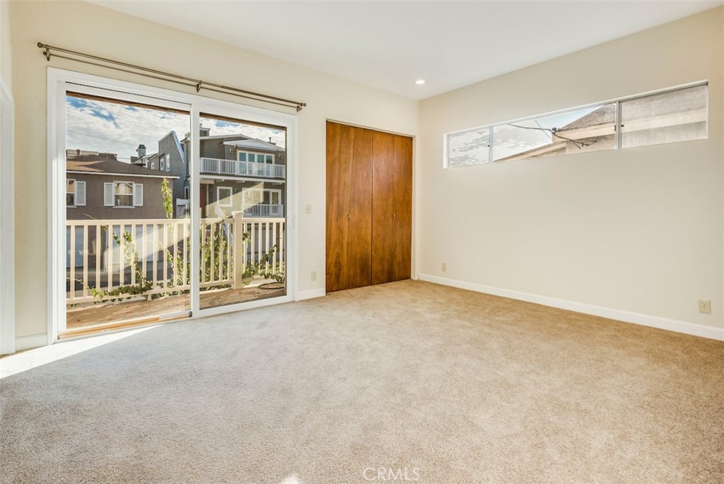 439 Longfellow