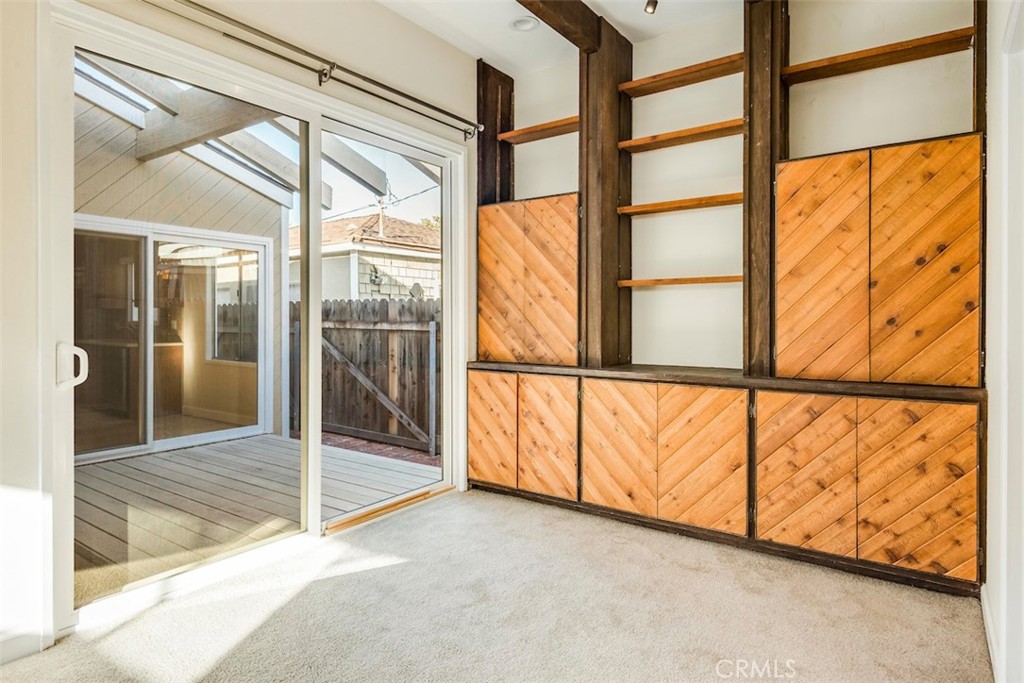 439 Longfellow
