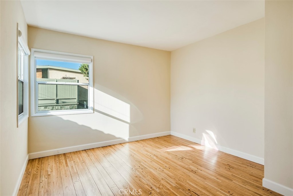 439 Longfellow