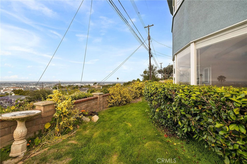 5105 Via El Sereno