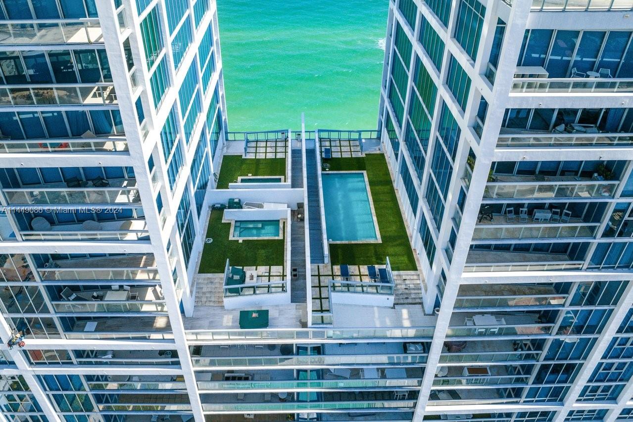6899 Collins Ave Unit: 404
