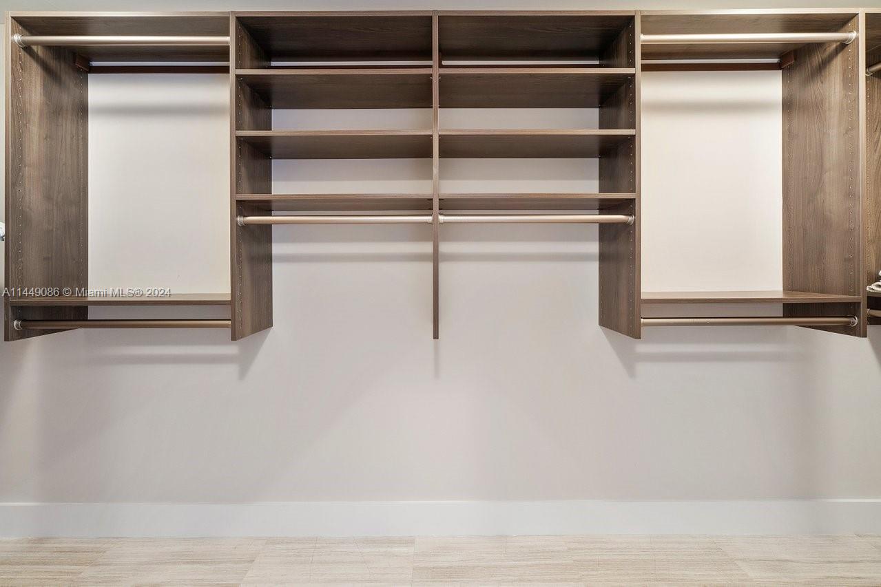 6899 Collins Ave Unit: 404