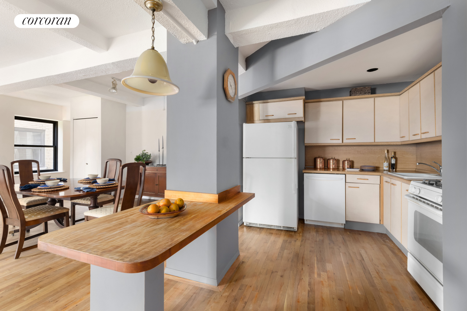 315 W 23RD Street 10F