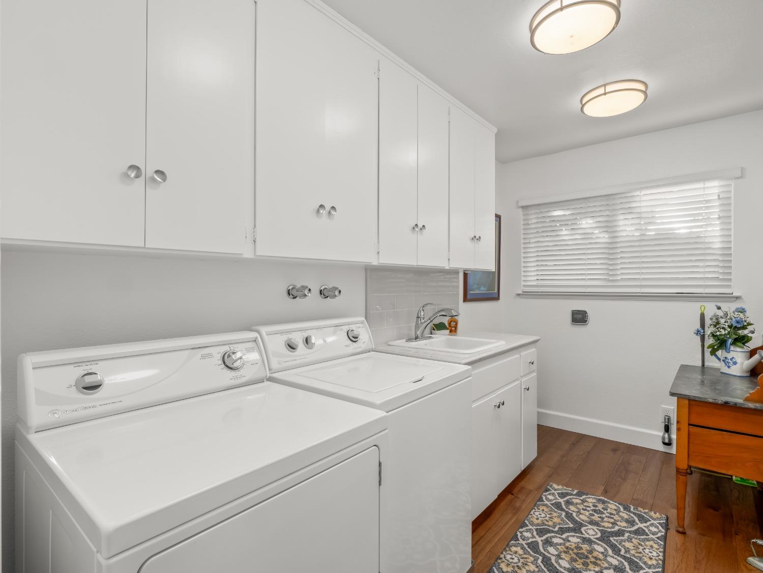2848 W Locust Avenue