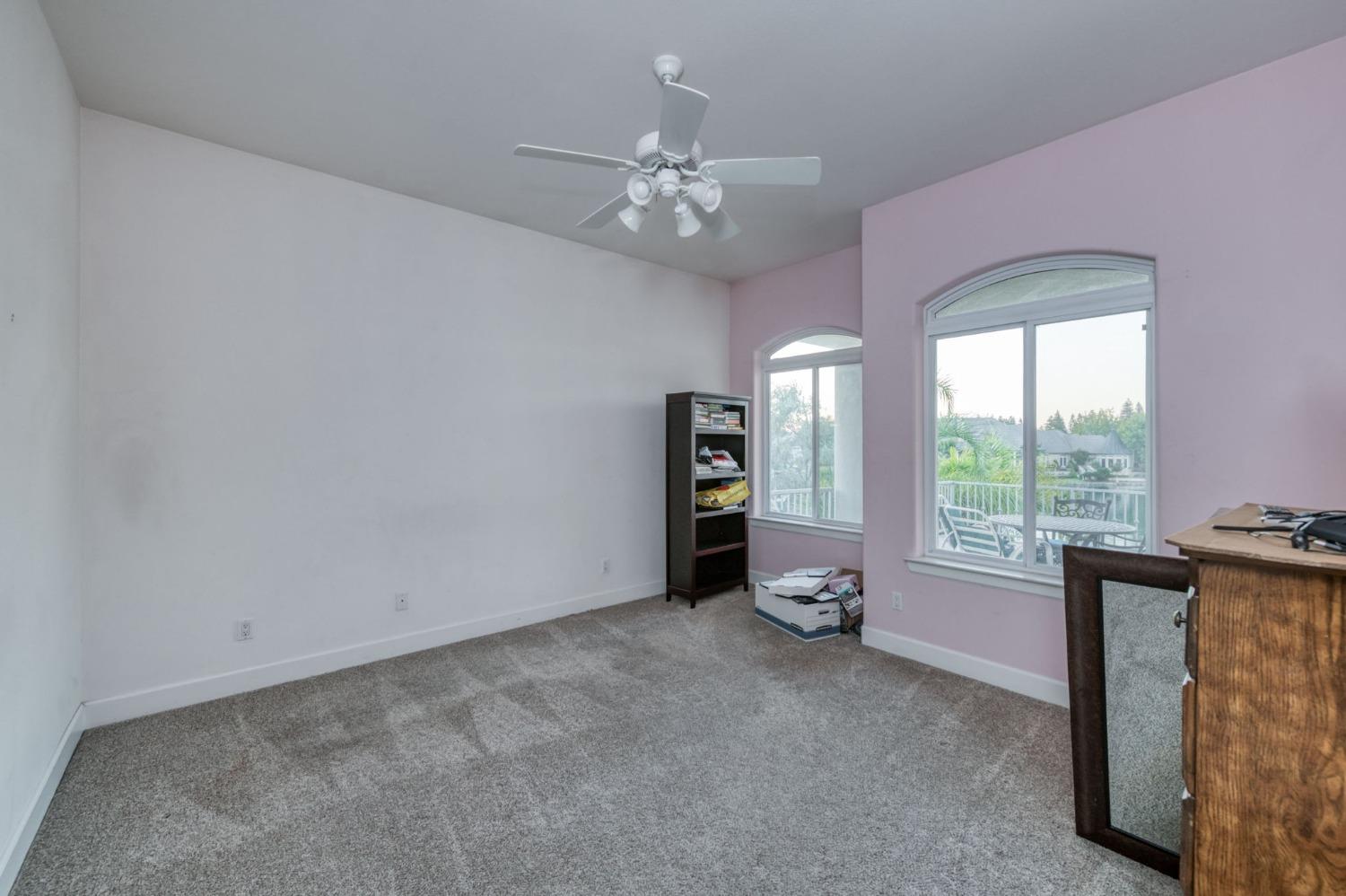 2723 W Lake Van Ness Circle