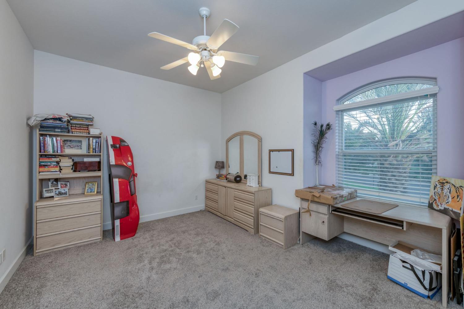 2723 W Lake Van Ness Circle
