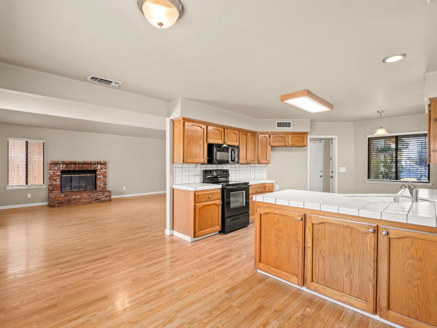 461 E Alluvial Avenue # 105