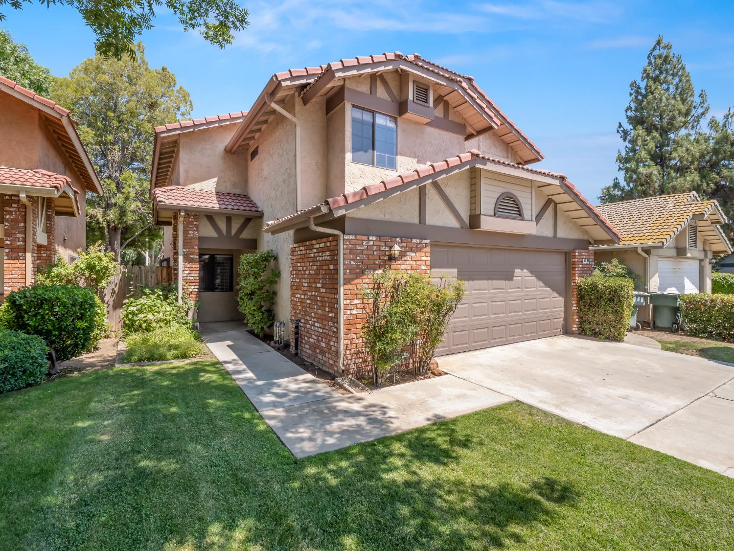 461 E Alluvial Avenue # 105