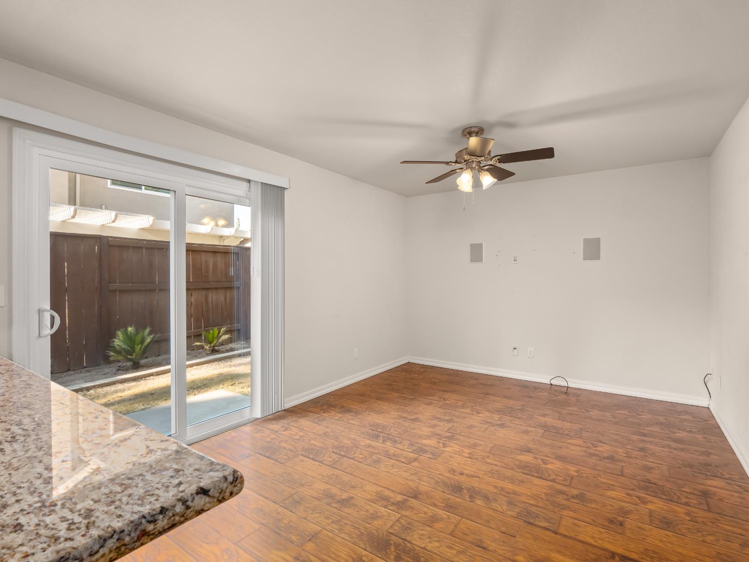 10613 N Sea Shell