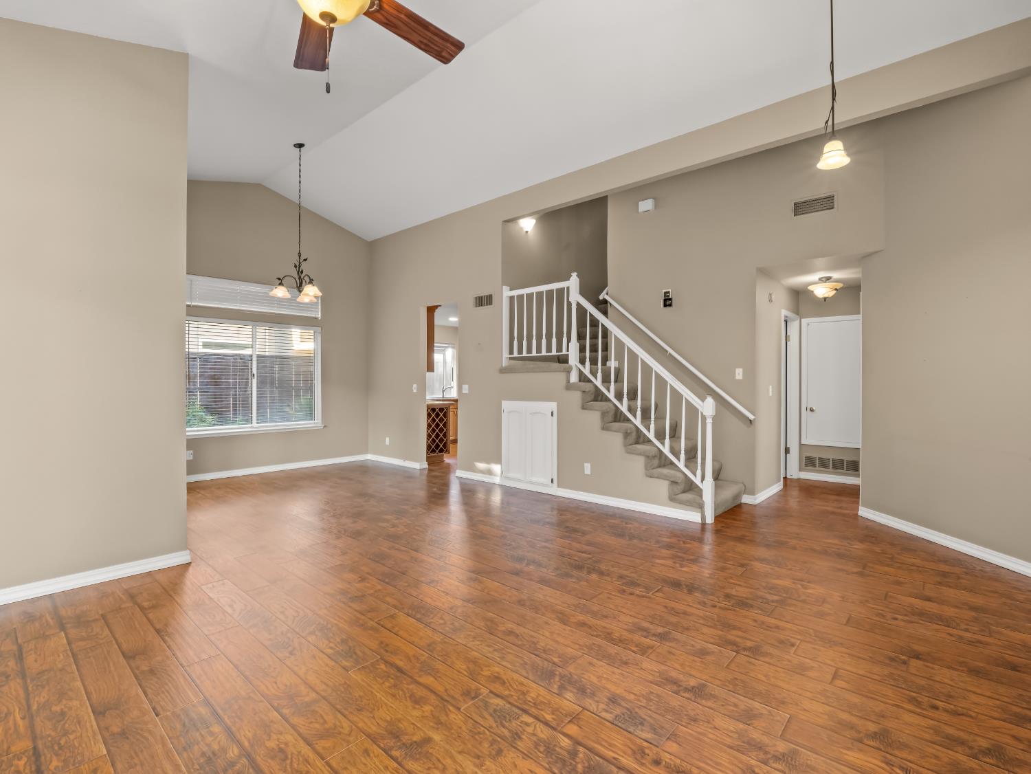 10613 N Sea Shell