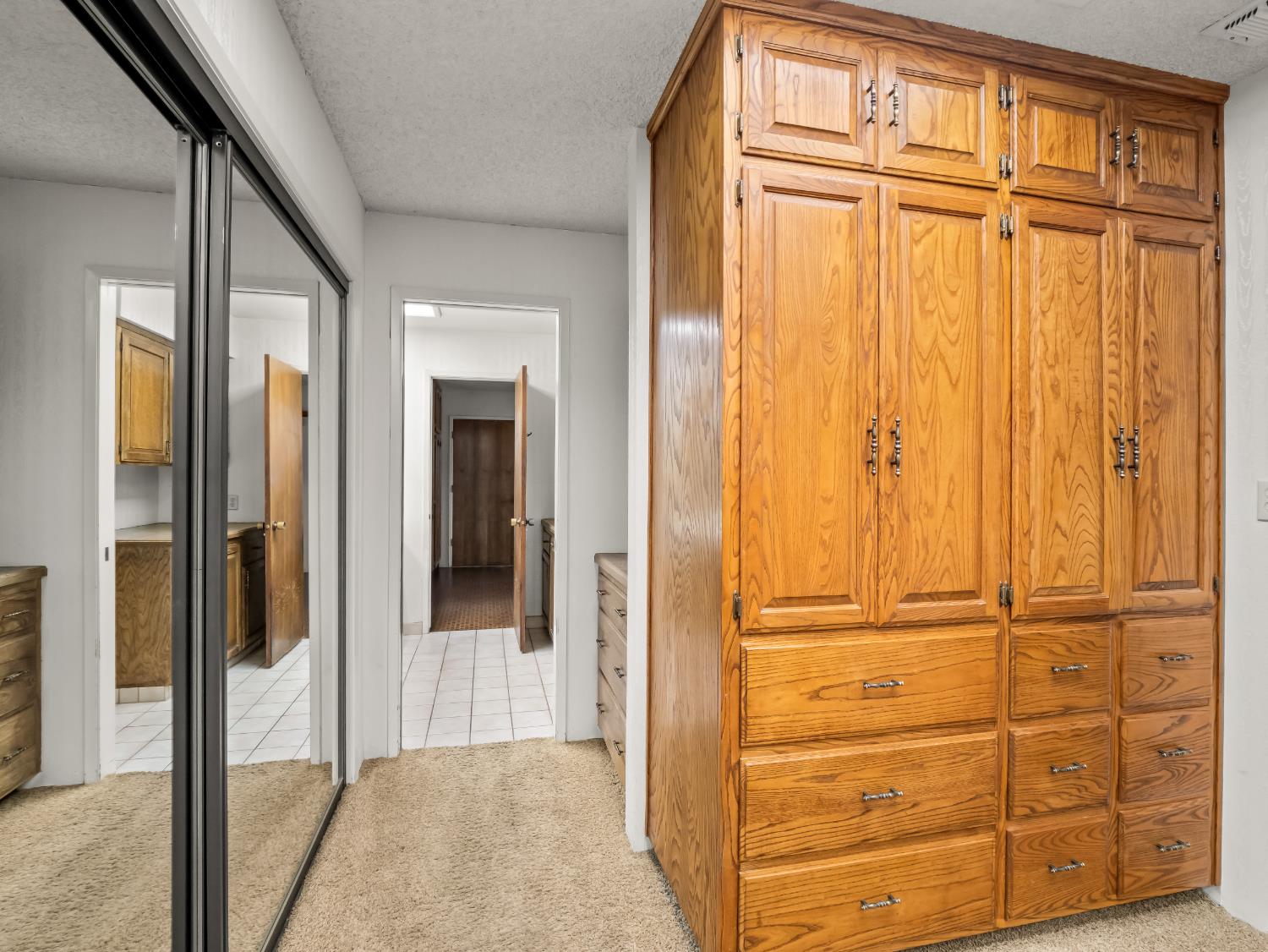 19240 E Trimmer Springs Road