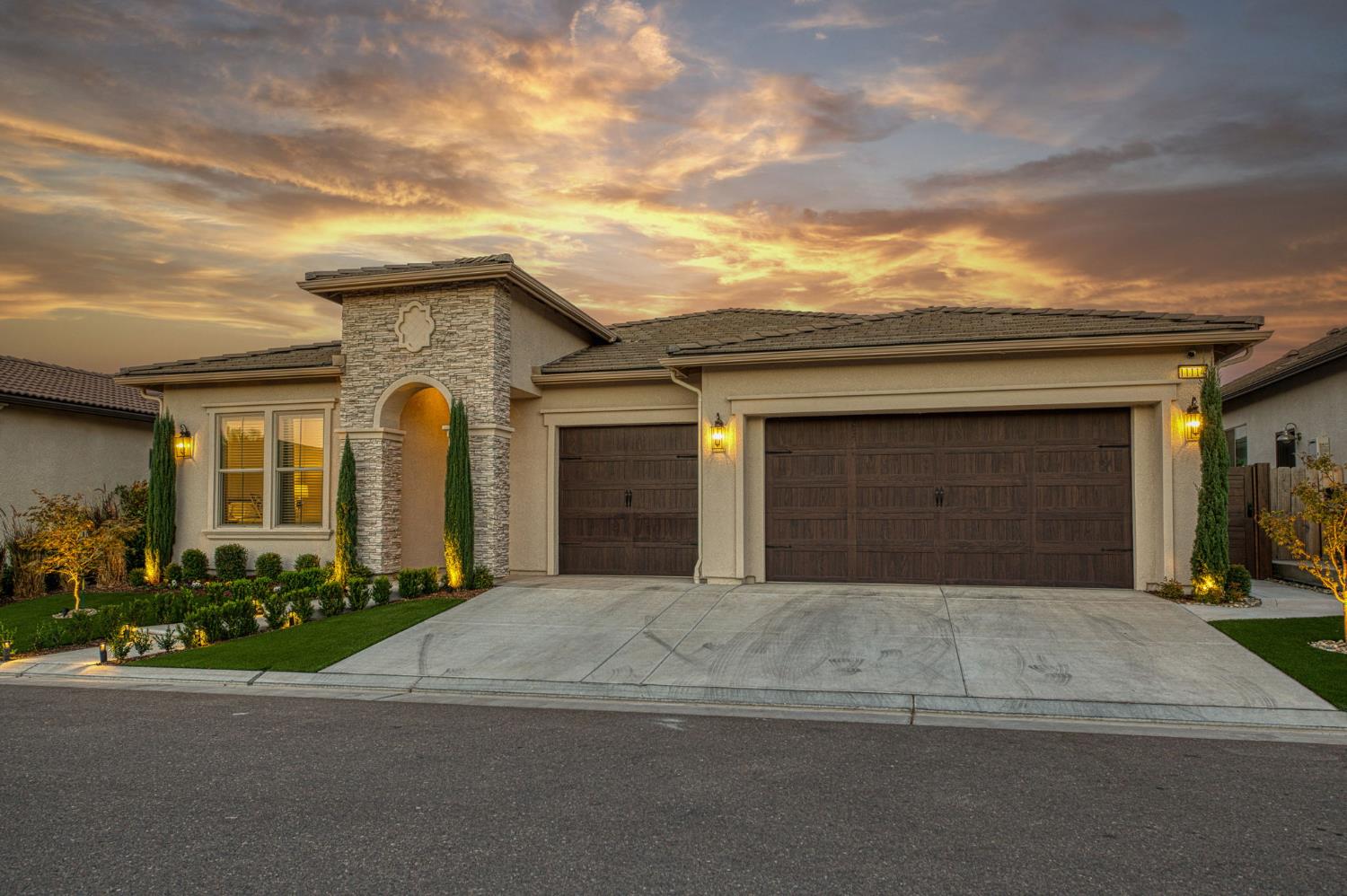 11114 N Via Rimini Drive