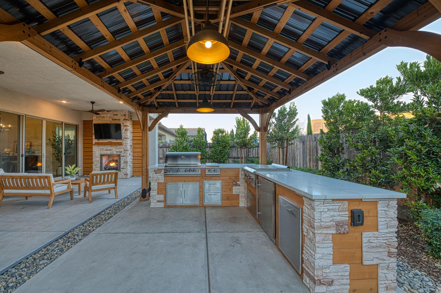 11114 N Via Rimini Drive