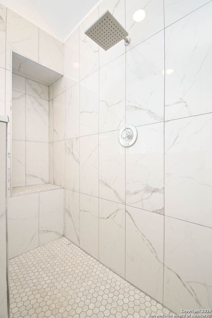 11418 Lago Vista