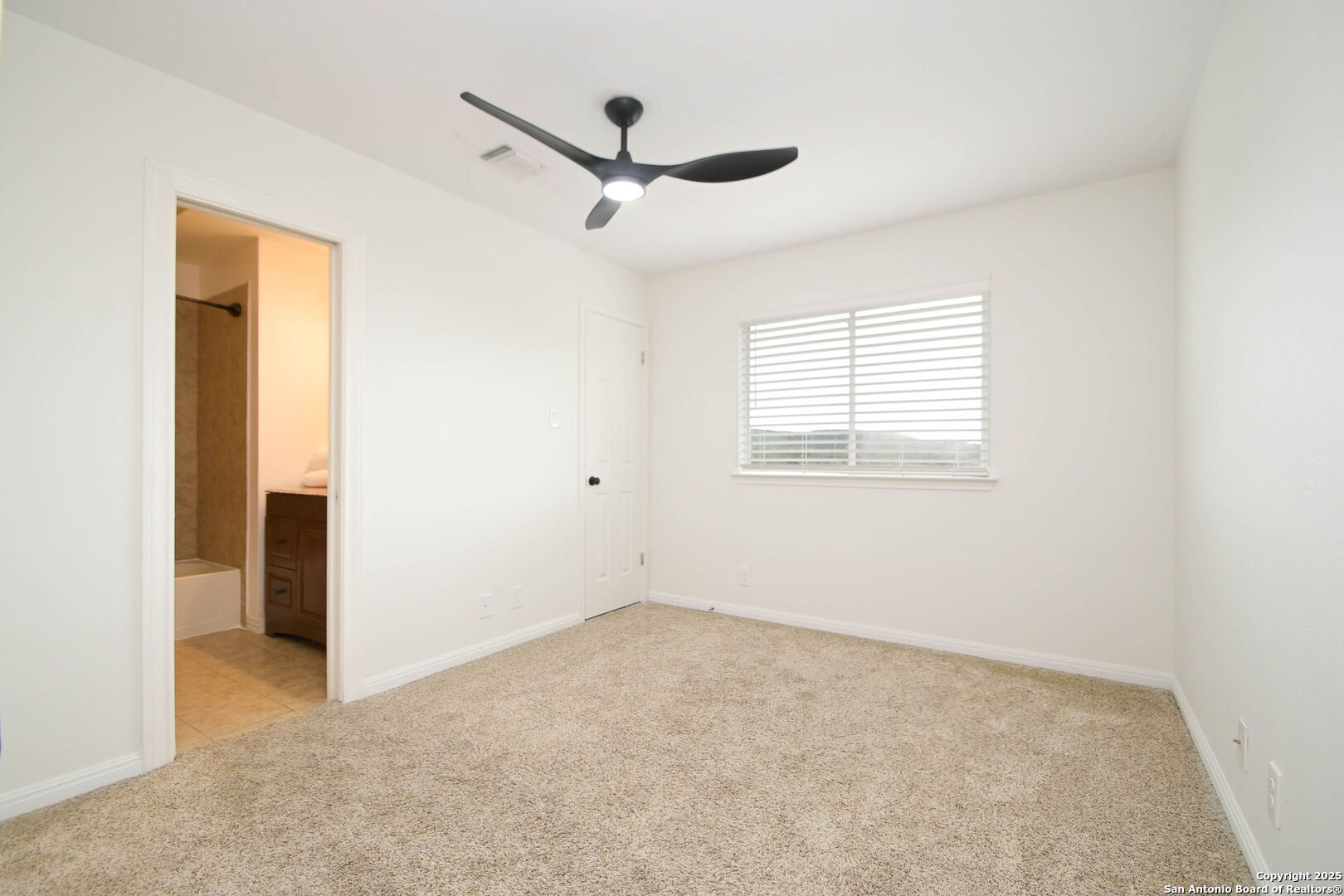 11418 Lago Vista