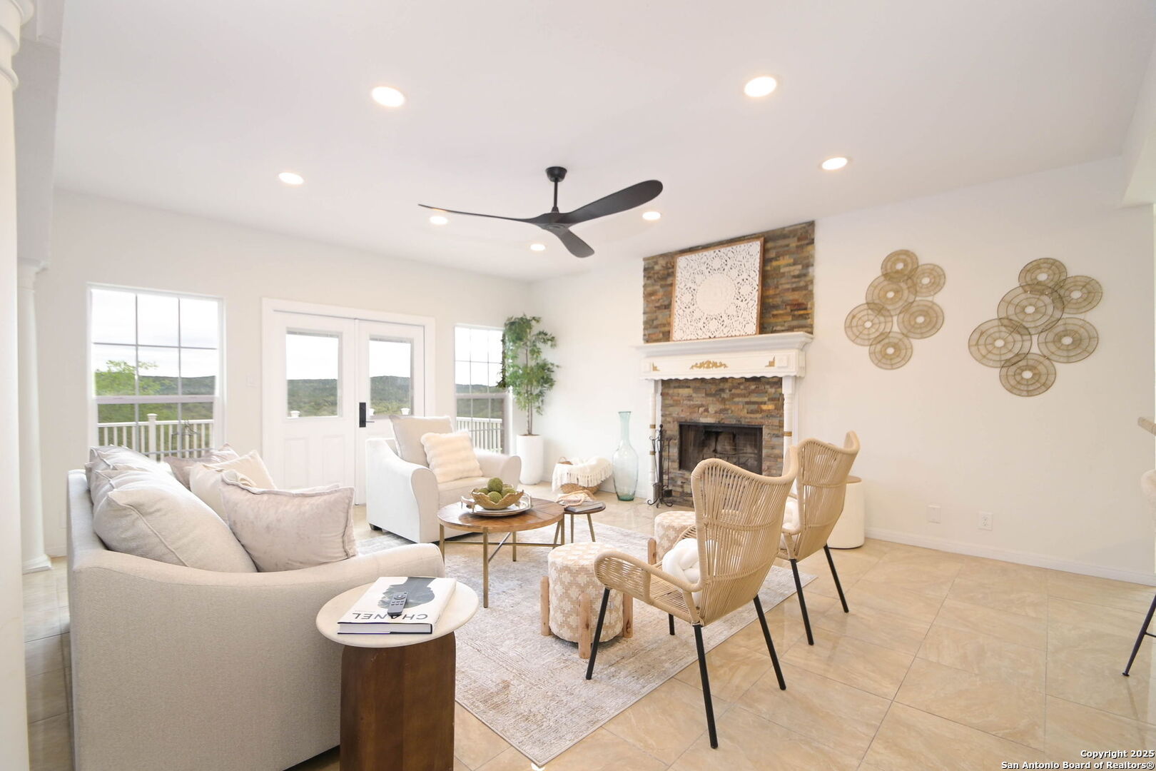 11418 Lago Vista