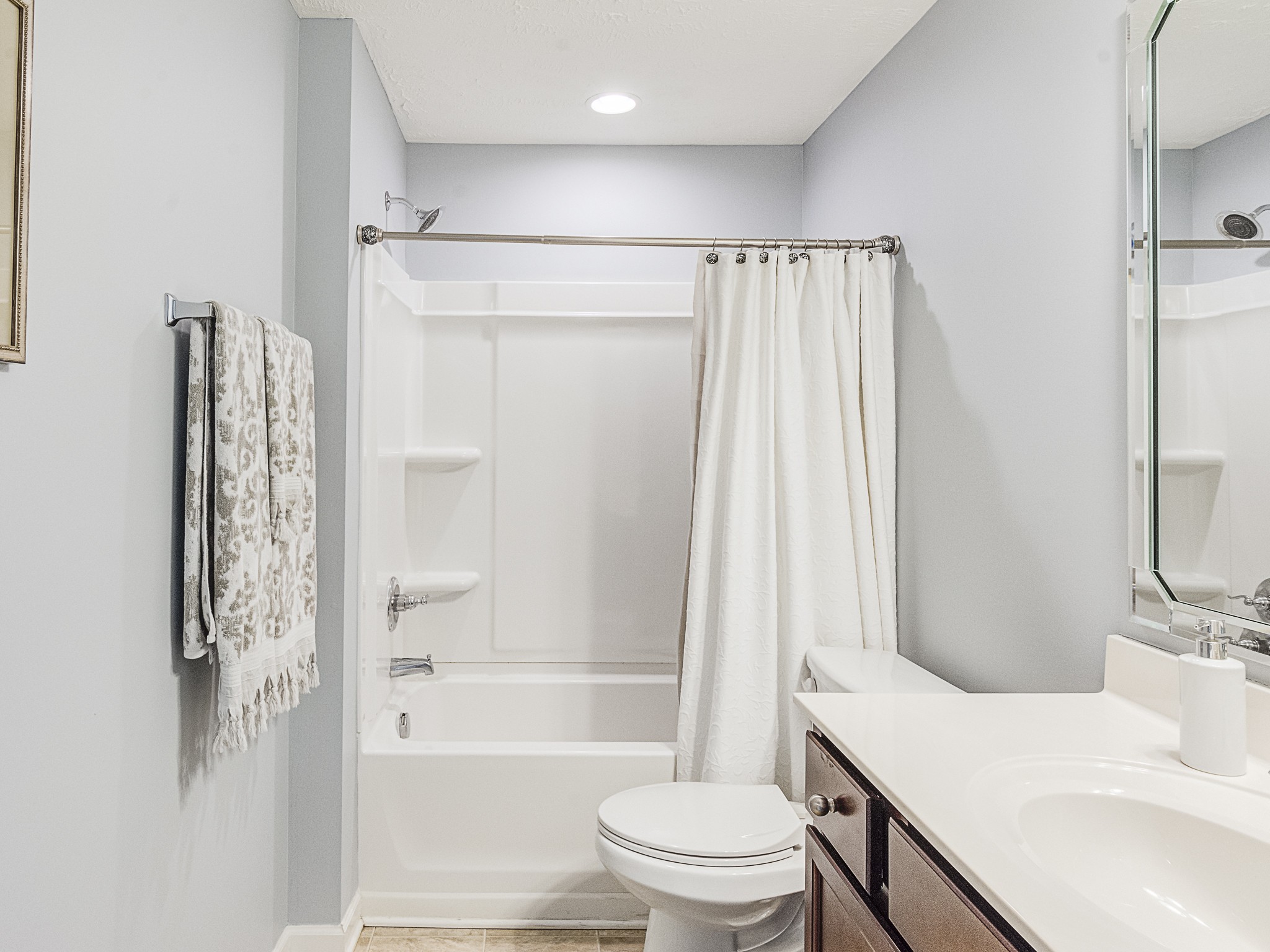 395 Devon Chase Hl Unit: 6402