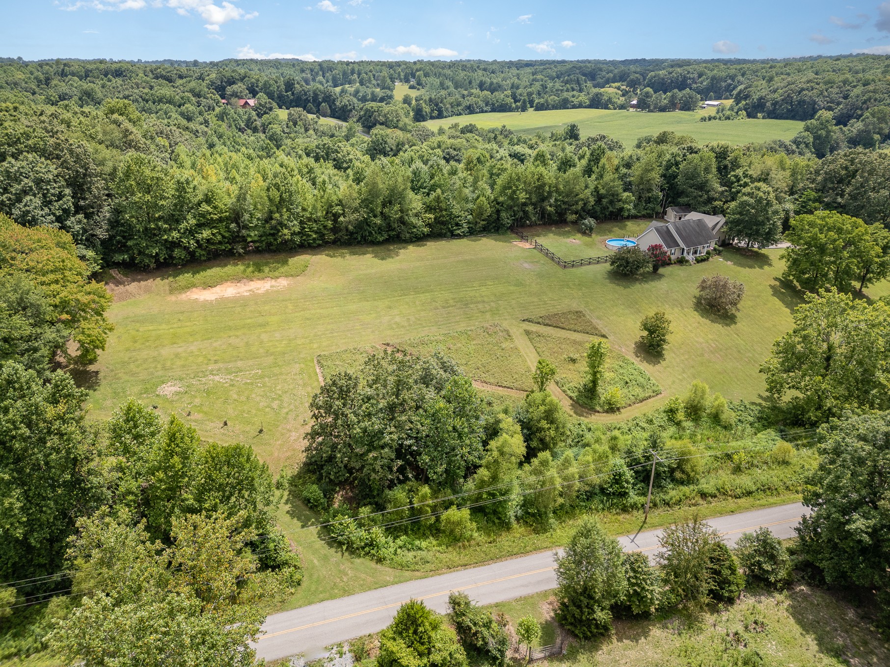 1024 Smith Thompson Rd