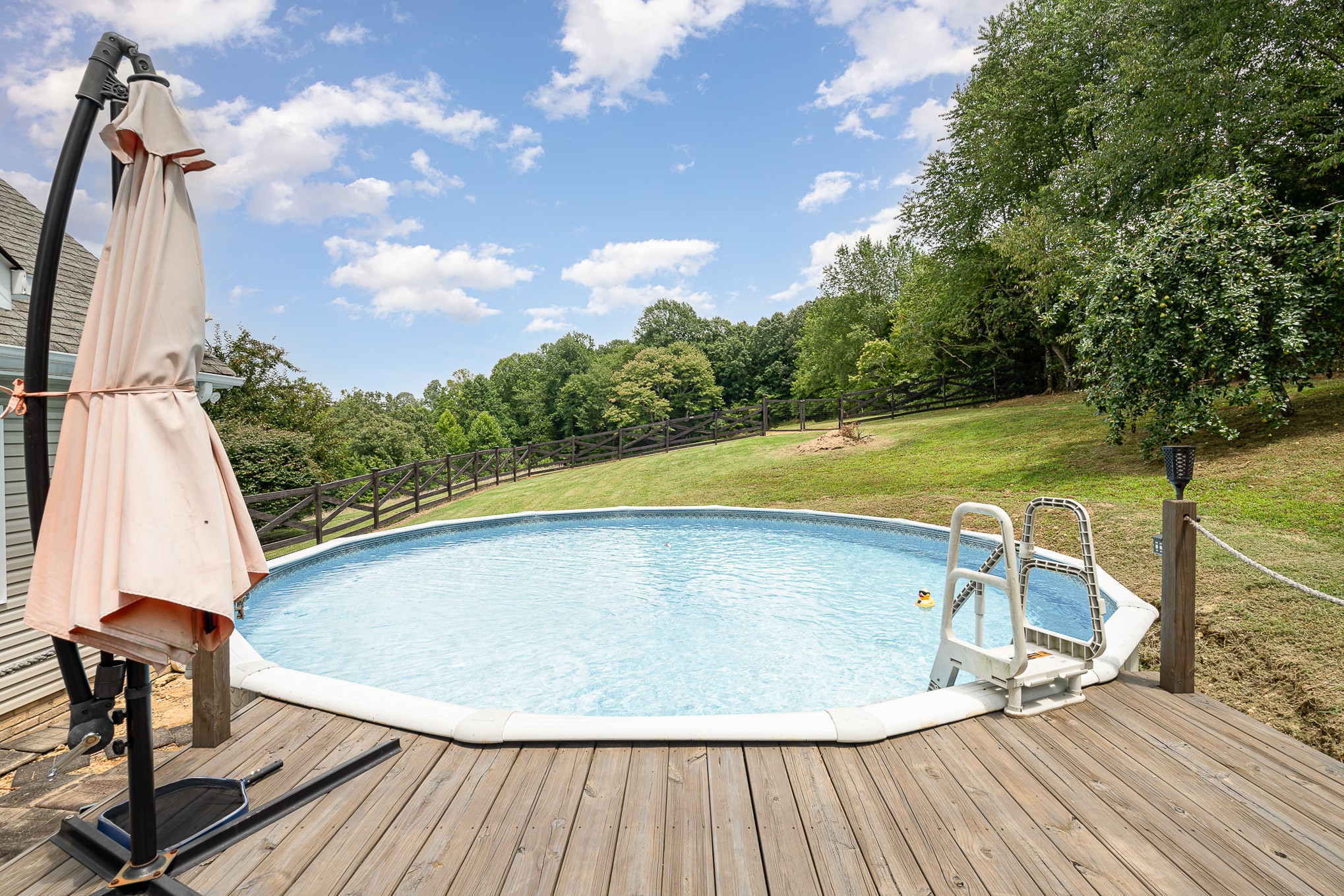 1024 Smith Thompson Rd