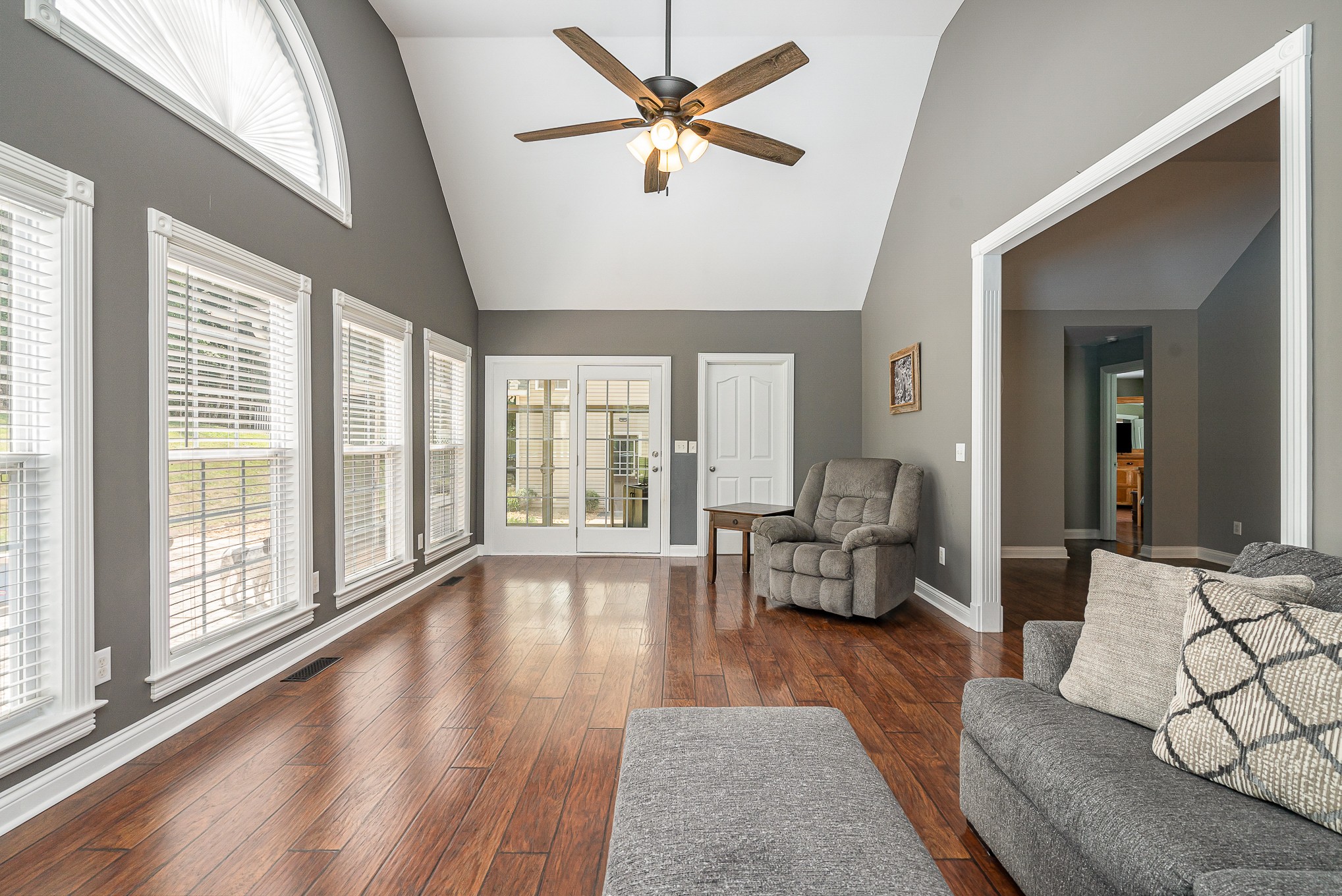 1024 Smith Thompson Rd